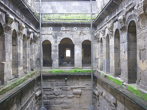 Das Innere der Porta Nigra